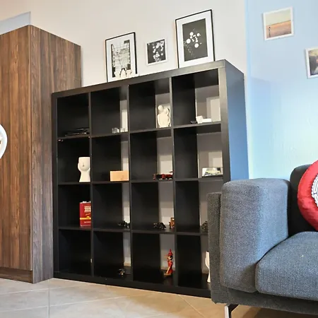 شقة Greg's Cozy Apartment, Up To 4 Guests In Kalamaria سالونيك