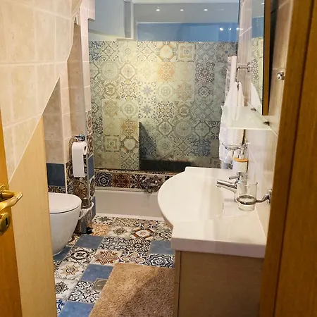 Apartament Greg's Cozy Apartment, Up To 4 Guests In Kalamaria Saloniki