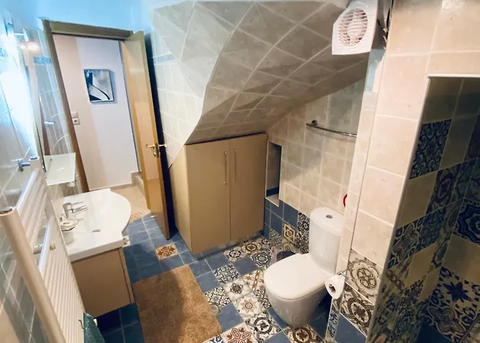 Greg's Cozy Apartment, Up To 4 Guests In Kalamaria Apartamento