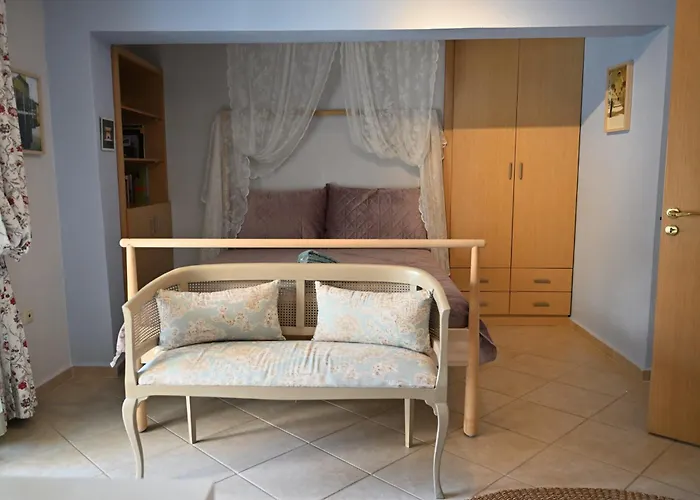 Greg's Cozy Apartment, Up To 4 Guests In Kalamaria Apartament Salonic